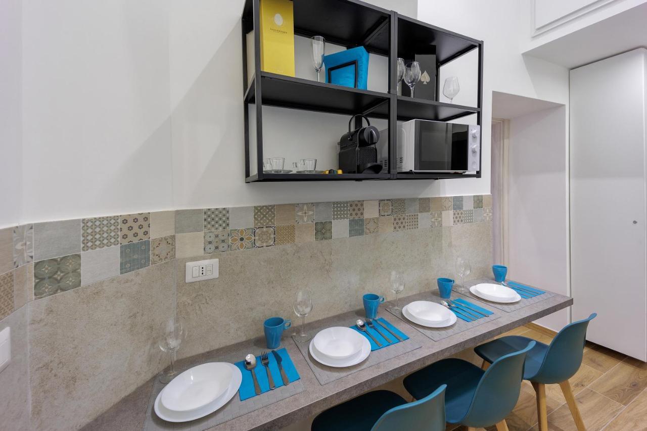 Live Suite Napoli Exterior foto