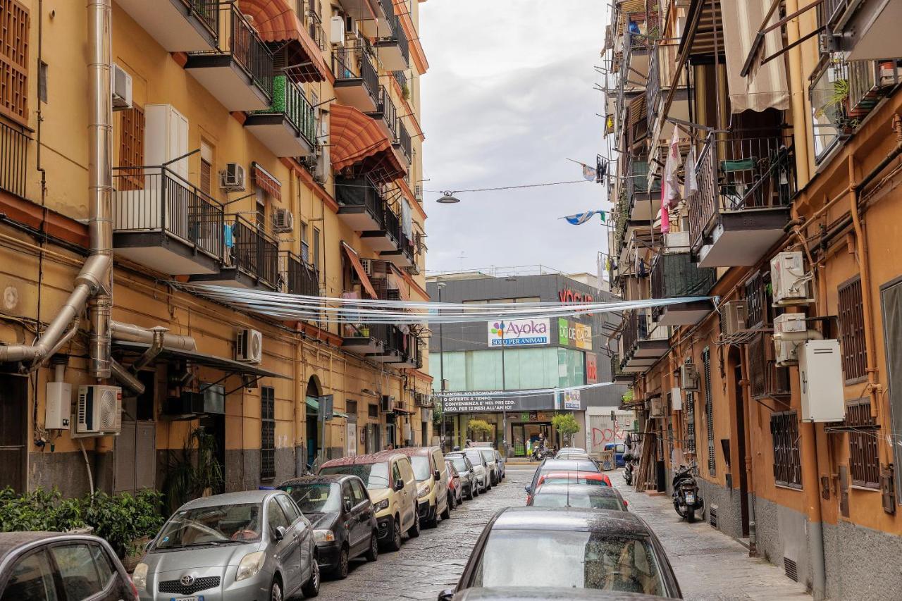 Live Suite Napoli Exterior foto
